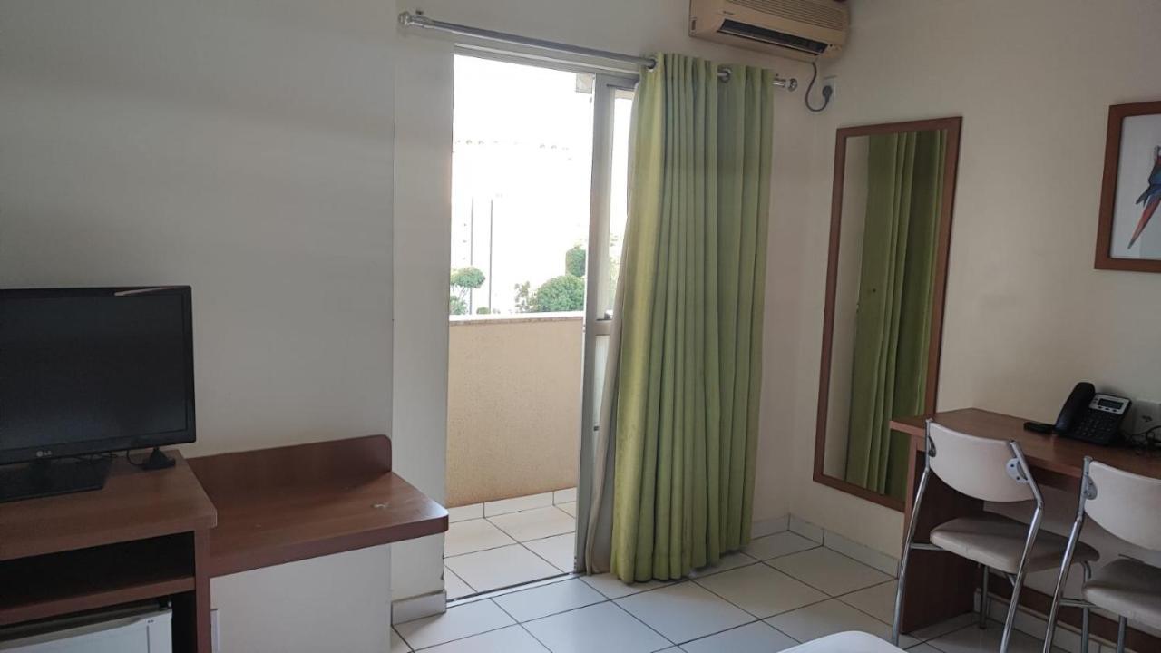 Golden Dolphin Gd - Suite 4 Adultos E 1 Crianca Ate 5 Anos Caldas Novas Exterior photo